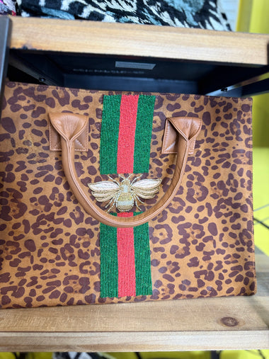 Cheetah Bee Seen Tote Bag