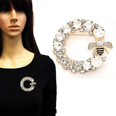 Bee Round Rhinestone Brooch Pin: Gold-Clear