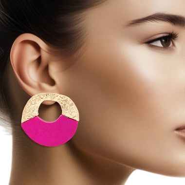 Studs Medium Gold Fuchsia Wood Circle Earrings: Fuschia / Gold / 1.5 x 1.85 inches