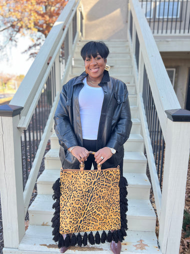 Cheetah Print Suede w/ Fringe Purse