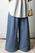 Plus Size Button Pleated Drawstring Waist Wide Leg Jeans: Missy / Blue