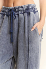 VINTAGE OVERSIZED SWEATPANTS: Denim